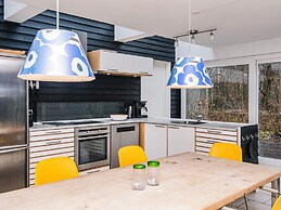 8 Person Holiday Home in Glesborg-by Traum
