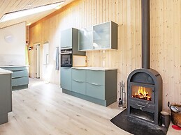 12 Person Holiday Home in Rodby-by Traum