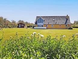 Spacious Holiday Home in Vinderup near Fjord