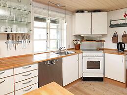 8 Person Holiday Home in Ringkobing-by Traum
