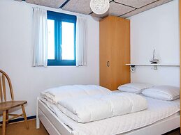 Wheelchair Accesible Cottage With Pool