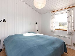 8 Person Holiday Home in Jerup-by Traum