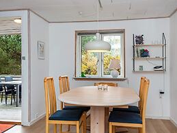 4 Person Holiday Home in Ebeltoft-by Traum