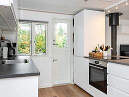 4 Person Holiday Home in Ebeltoft-by Traum