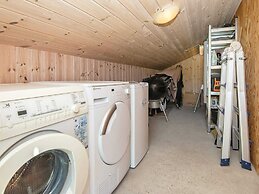 6 Person Holiday Home in Hemmet-by Traum