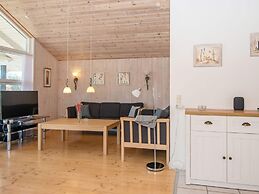 6 Person Holiday Home in Hemmet-by Traum