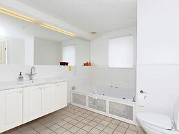 6 Person Holiday Home in Blokhus-by Traum