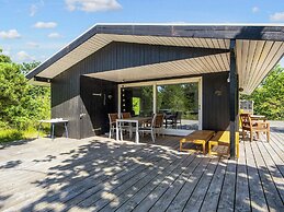 5 Person Holiday Home in Glesborg-by Traum