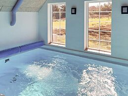 12 Person Holiday Home in Ringkobing-by Traum