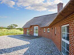 12 Person Holiday Home in Ringkobing-by Traum