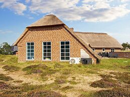 12 Person Holiday Home in Ringkobing-by Traum