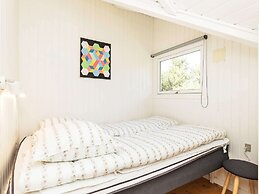 8 Person Holiday Home in Blavand