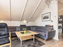 8 Person Holiday Home in Blavand