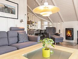 8 Person Holiday Home in Blavand