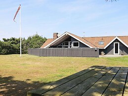 8 Person Holiday Home in Blavand