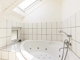 8 Person Holiday Home in Blavand