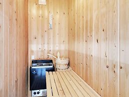 6 Person Holiday Home in Hemmet-by Traum