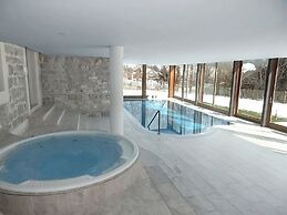 Luxury Apartment, Panoramic Mountain Views, 5 Star Spa Facilities - 3 
