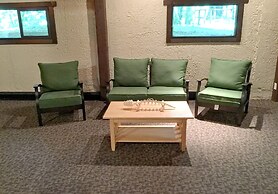 #09 - Snowline Lodge