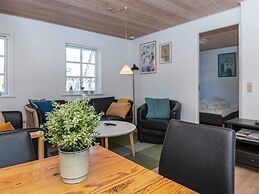 8 Person Holiday Home in Blavand