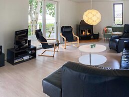 Seaside Holiday Home With Ocean View