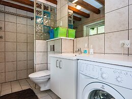 8 Person Holiday Home in Glesborg-by Traum