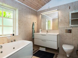 8 Person Holiday Home in Glesborg-by Traum