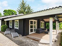 8 Person Holiday Home in Glesborg-by Traum