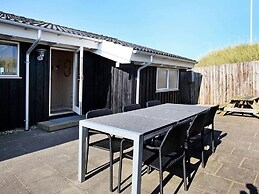 6 Person Holiday Home in Lokken-by Traum