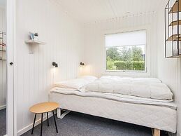 6 Person Holiday Home in Hejls