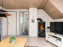 10 Person Holiday Home in Blavand