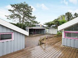 8 Person Holiday Home in Glesborg