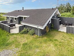 6 Person Holiday Home in Hjorring