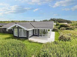 6 Person Holiday Home in Hjorring