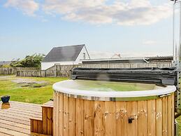 6 Person Holiday Home in Ulfborg