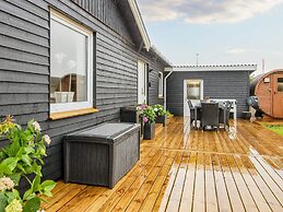 6 Person Holiday Home in Ulfborg
