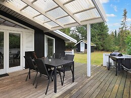 8 Person Holiday Home in Vaeggerlose-by Traum