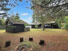 8 Person Holiday Home in Vaeggerlose-by Traum