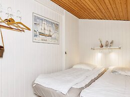 8 Person Holiday Home in Vaeggerlose-by Traum