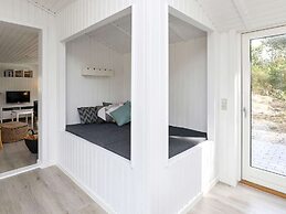 6 Person Holiday Home in Blavand