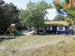 6 Person Holiday Home in Blavand