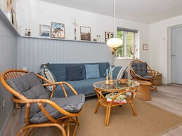 2 Person Holiday Home in Hemmet-by Traum