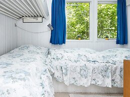 6 Person Holiday Home in Glesborg-by Traum