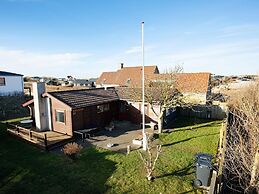 6 Person Holiday Home in Lokken-by Traum