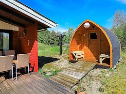 Pretty Holiday Home in Ålbæk near Sea