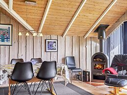 6 Person Holiday Home in Hemmet