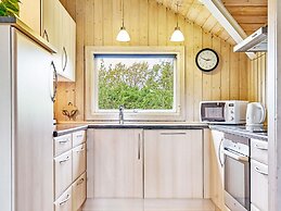 6 Person Holiday Home in Hemmet