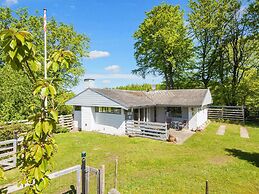 Quaint Holiday Home near Glesborg with Roofed Terrace