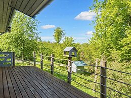 Quaint Holiday Home near Glesborg with Roofed Terrace