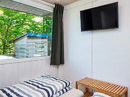 Quaint Holiday Home near Glesborg with Roofed Terrace